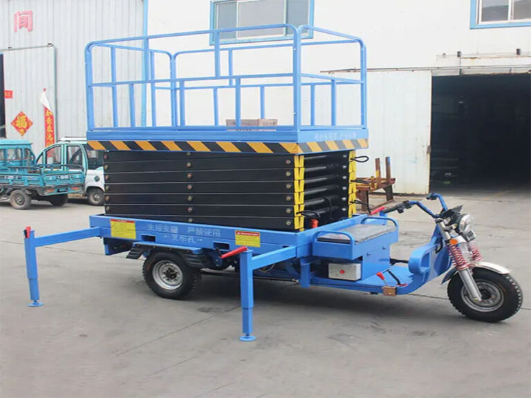 Construction Site Scissor Lift Truck