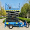 Electric tricycle lift
