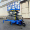 Remote-Controlled Lifting Tricycle