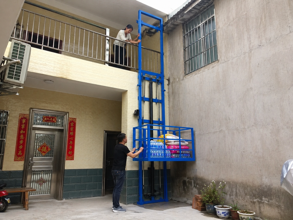 Small Hydraulic Lift