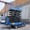 Three-Wheeled Aerial Work Platform for Exterior Wall Painting