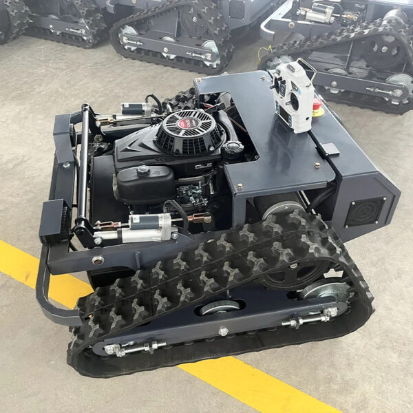 Tracked Weeder