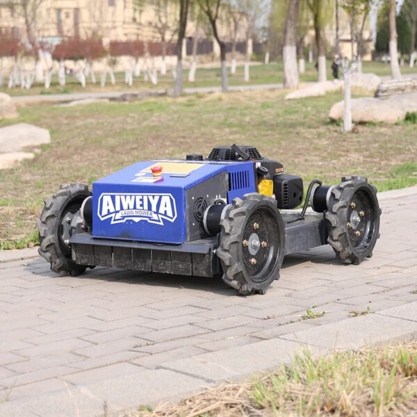Wheeled 4WD Lawn Mowe